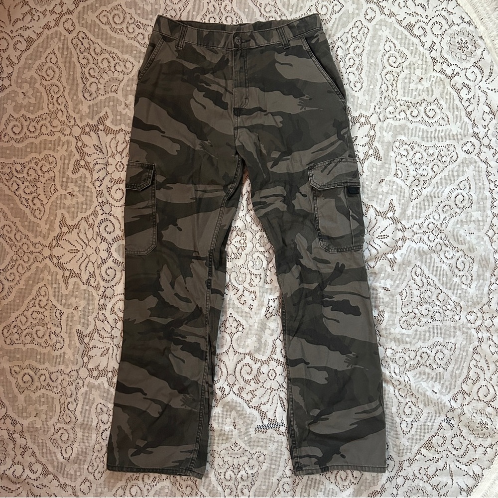 Wrangler Grey Camo Cargo Pants